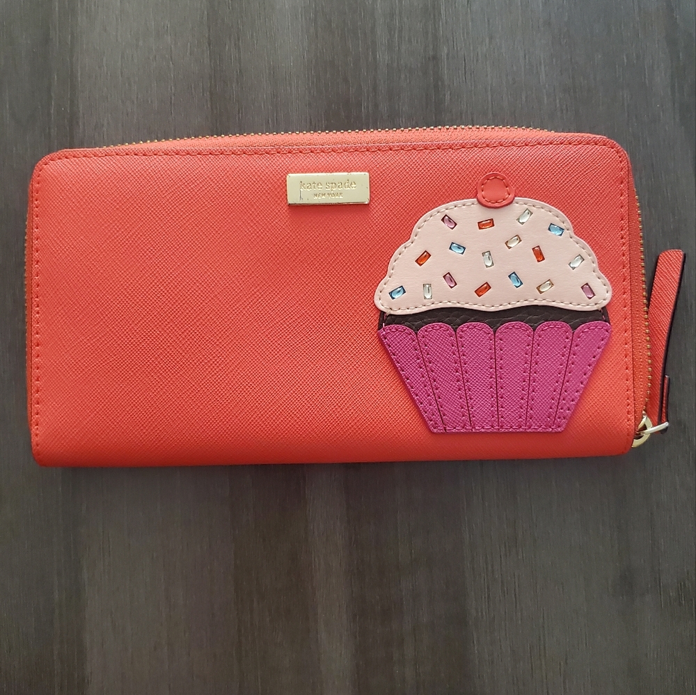 Kate Spade Coral Cupcake Wallet